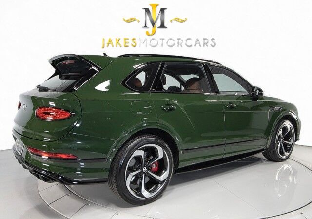 2022 Bentley Bentayga S ($265,285 MSRP!) *BRITISH RACING GREEN* *CARBON FIBER* *HUGE OPTION LIST* San Diego CA