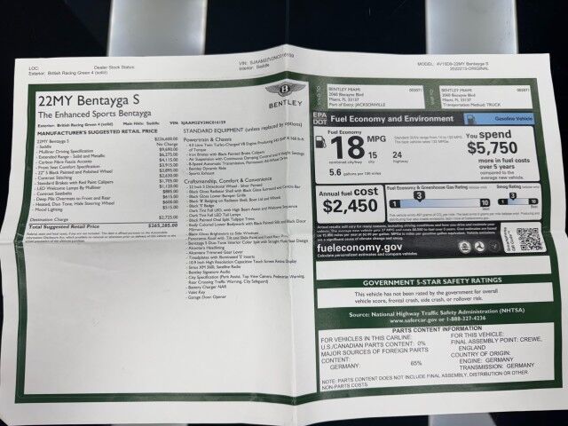 2022 Bentley Bentayga S ($265,285 MSRP!) *BRITISH RACING GREEN* *CARBON FIBER INSIDE* *LOADED* *1-OWNER* San Diego CA