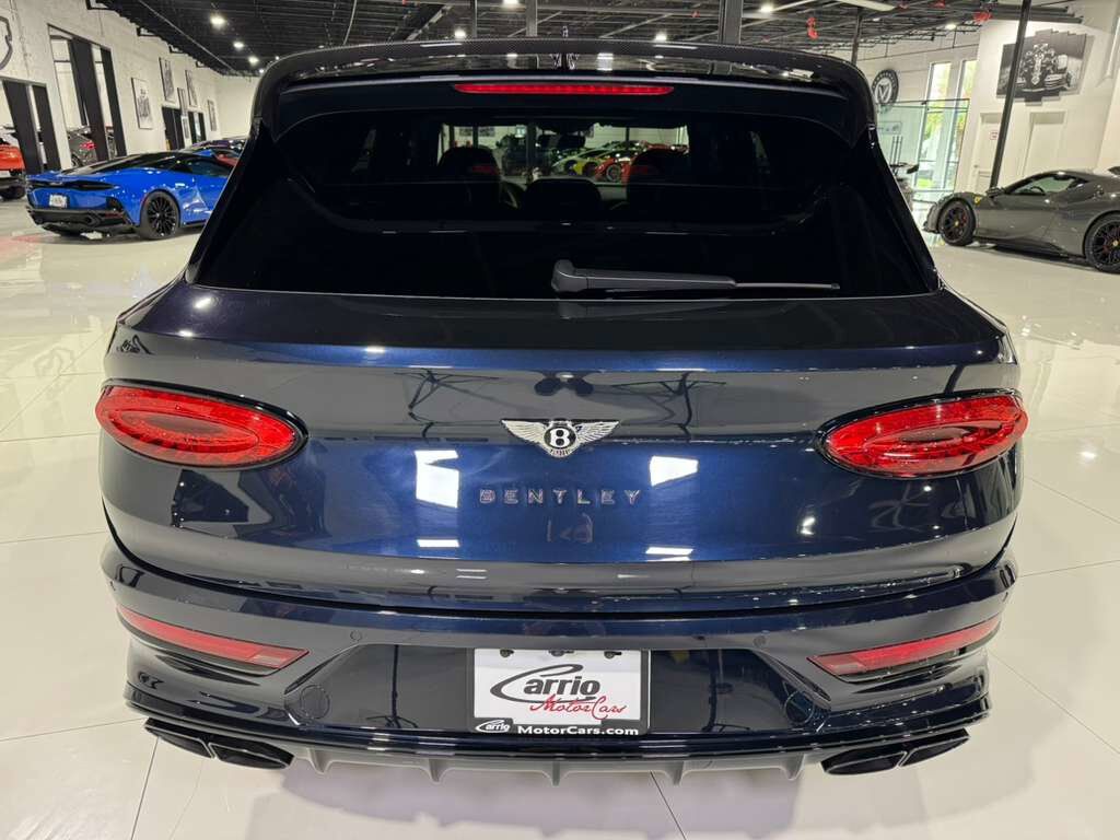 2022 Bentley Bentayga S Dark Sapphire paint, Blackline Specification, bespoke interior AND MUCH MORE!! Fort Lauderdale FL