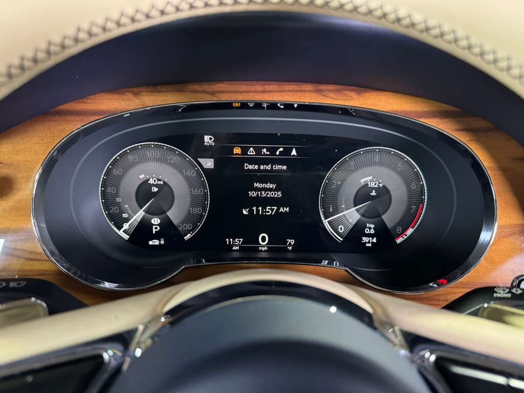 2022 Bentley Bentayga S Dark Sapphire paint, Blackline Specification, bespoke interior AND MUCH MORE!! Fort Lauderdale FL