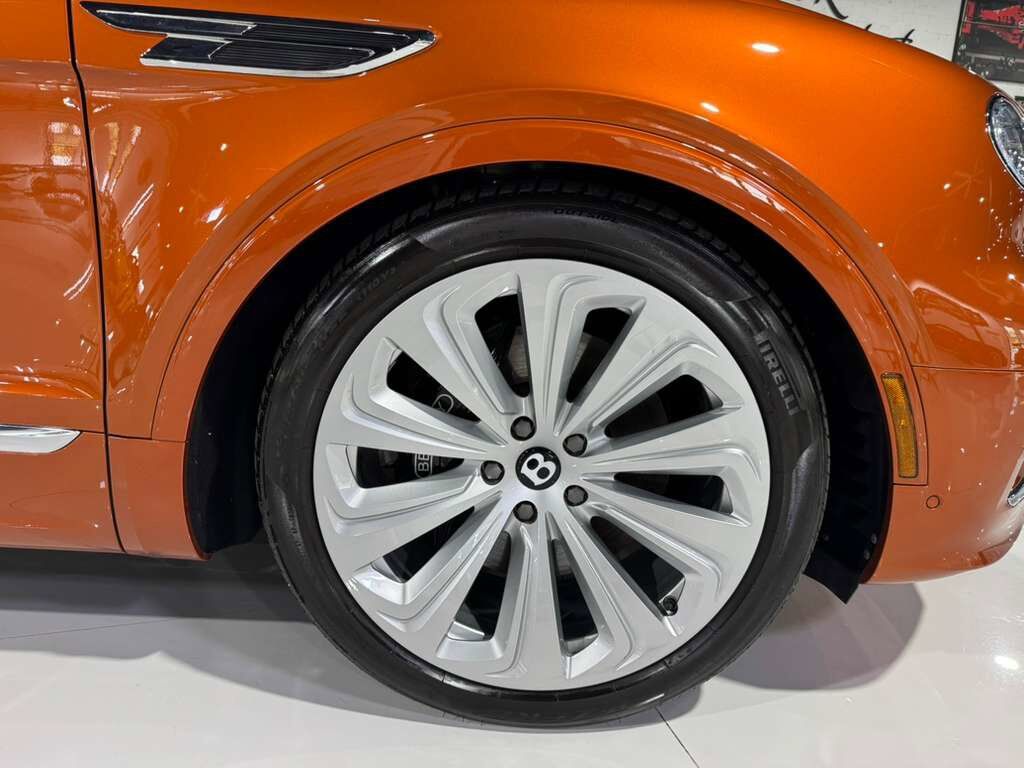 2022 Bentley Bentayga S First Edition, Orange Flame paint, Naim audio system AND MUCH MORE!! Fort Lauderdale FL