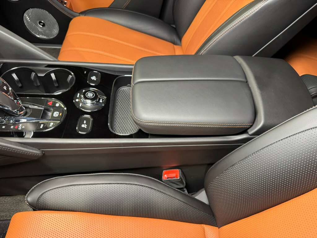 2022 Bentley Bentayga S First Edition, Orange Flame paint, Naim audio system AND MUCH MORE!! Fort Lauderdale FL