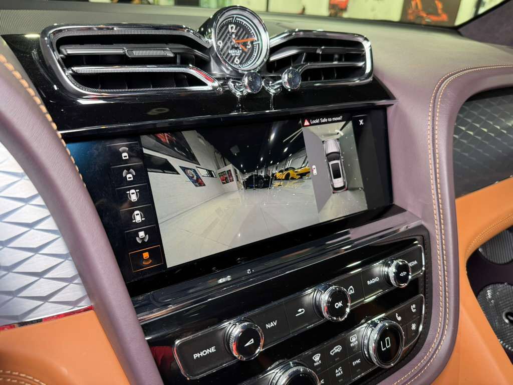 2022 Bentley Bentayga S Khamun By Mulliner,Blackline Specification,Naim audio system,rear executive seating AND MUCH MORE! Fort Lauderdale FL