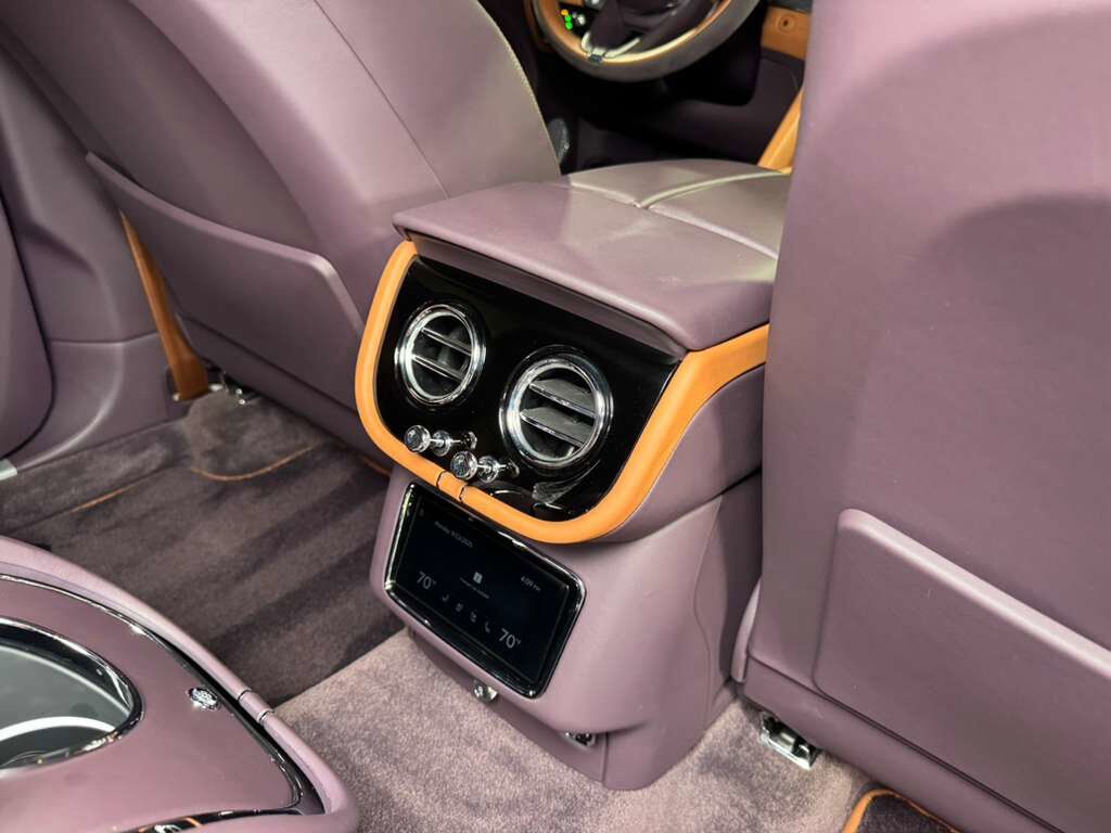 2022 Bentley Bentayga S Khamun By Mulliner,Blackline Specification,Naim audio system,rear executive seating AND MUCH MORE! Fort Lauderdale FL