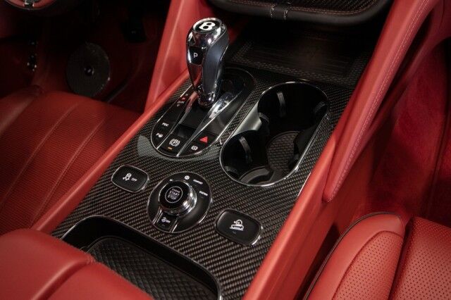2022 Bentley Bentayga V8 FIRST EDITION ($254,145 MSRP) *4-SEAT SPECIFICATION* *CARBON FIBER VENEER* *NAIM AUDIO* *WHITE ON RED* San Diego CA