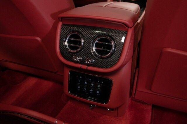 2022 Bentley Bentayga V8 FIRST EDITION ($254,145 MSRP) *4-SEAT SPECIFICATION* *CARBON San Diego CA