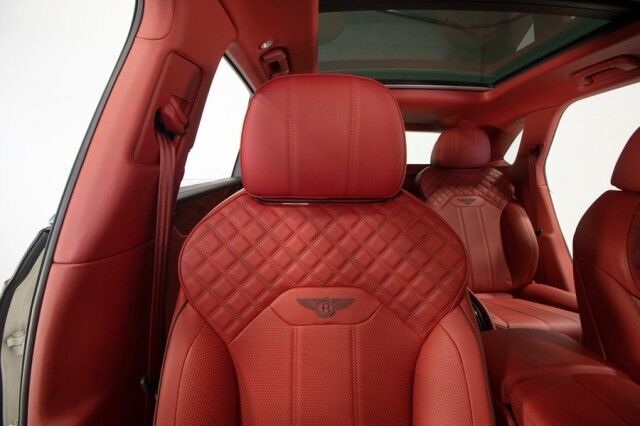 2022 Bentley Bentayga V8 FIRST EDITION ($254,145 MSRP) *4-SEAT SPECIFICATION* *CARBON San Diego CA