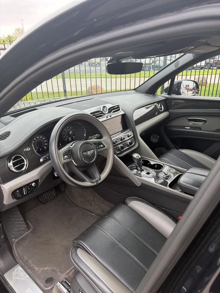 2022 Bentley Bentayga V8 Indianapolis IN