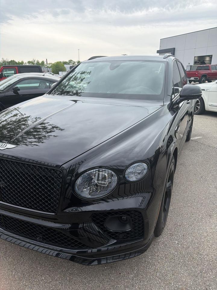 2022 Bentley Bentayga V8