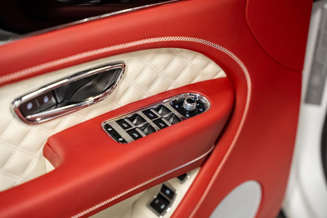 2022 Bentley Bentayga V8 Ft Lauderdale FL