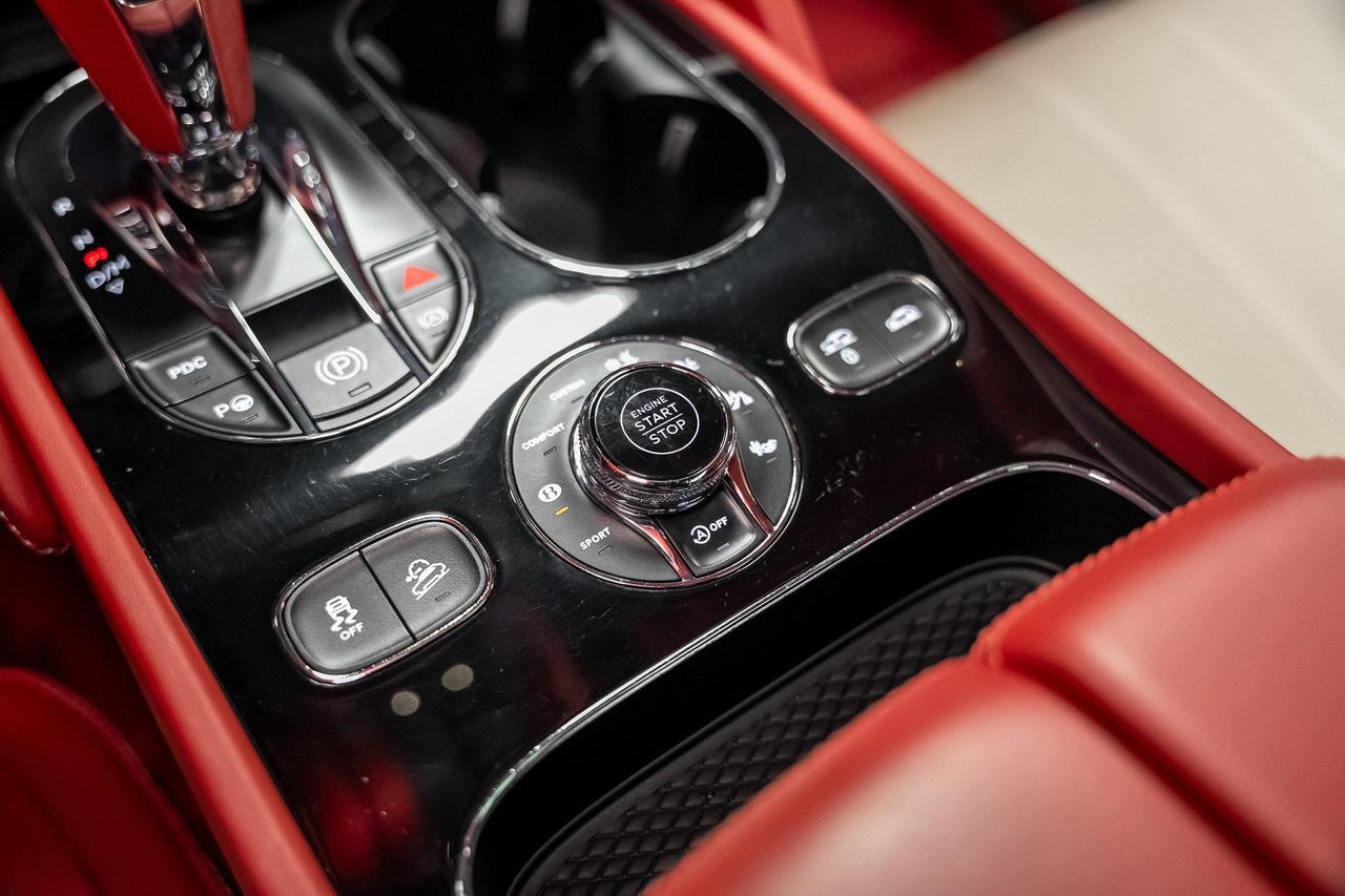 2022 Bentley Bentayga V8 Ft Lauderdale FL