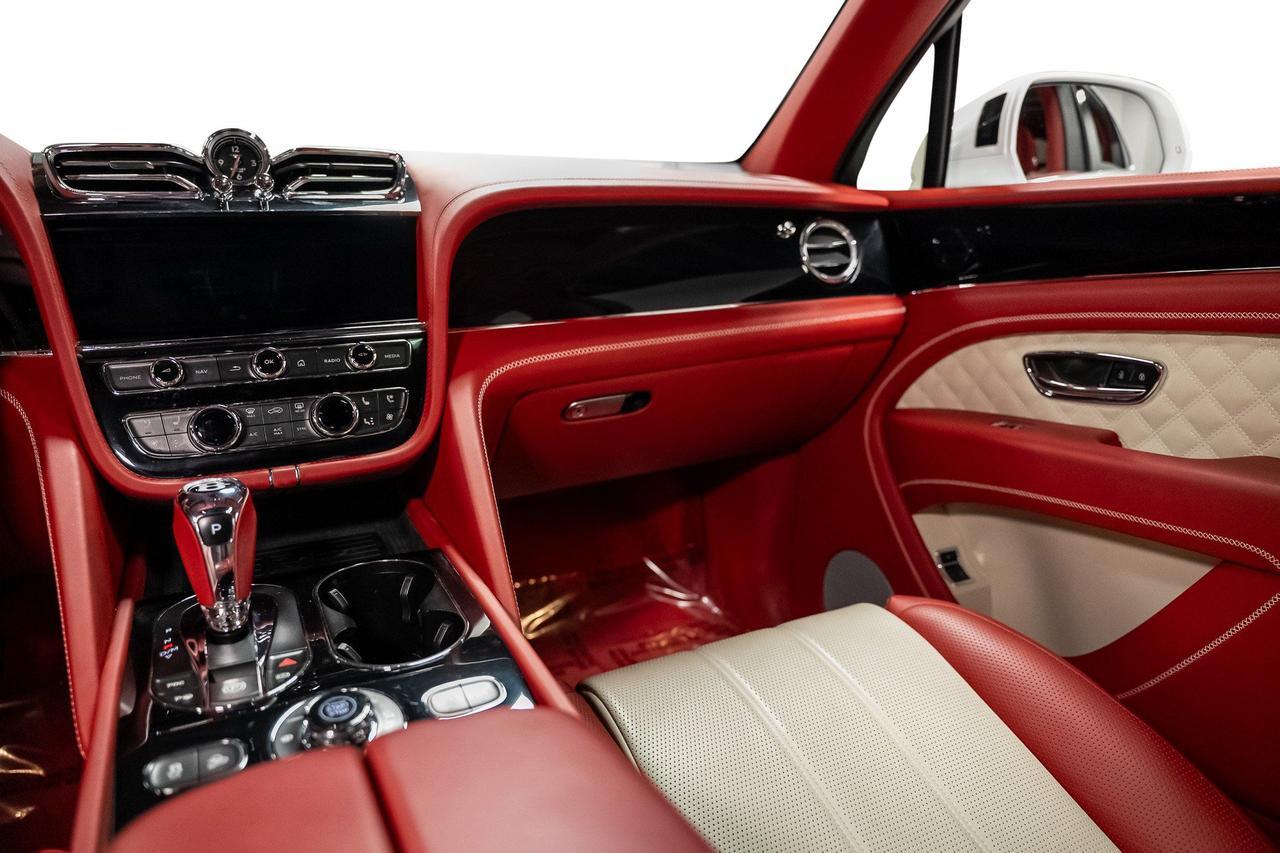 2022 Bentley Bentayga V8 Ft Lauderdale FL