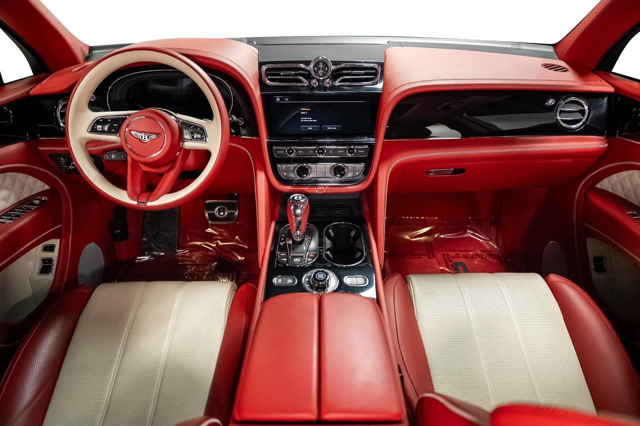 2022 Bentley Bentayga V8 Ft Lauderdale FL