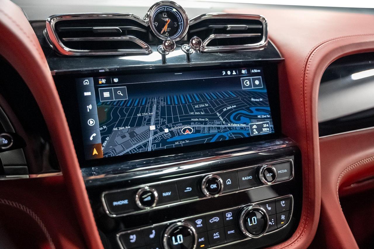 2022 Bentley Bentayga V8 Ft Lauderdale FL