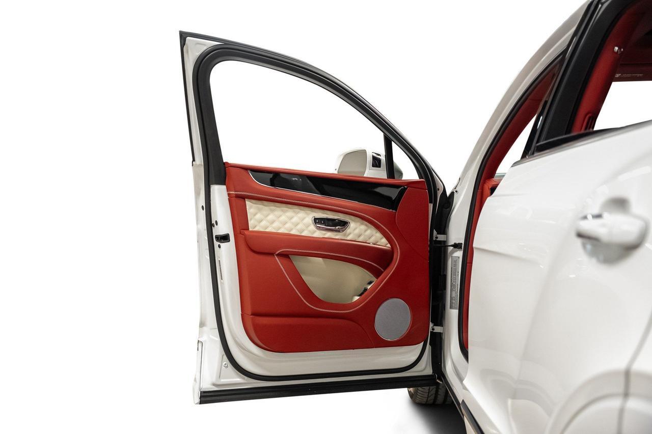 2022 Bentley Bentayga V8 Ft Lauderdale FL