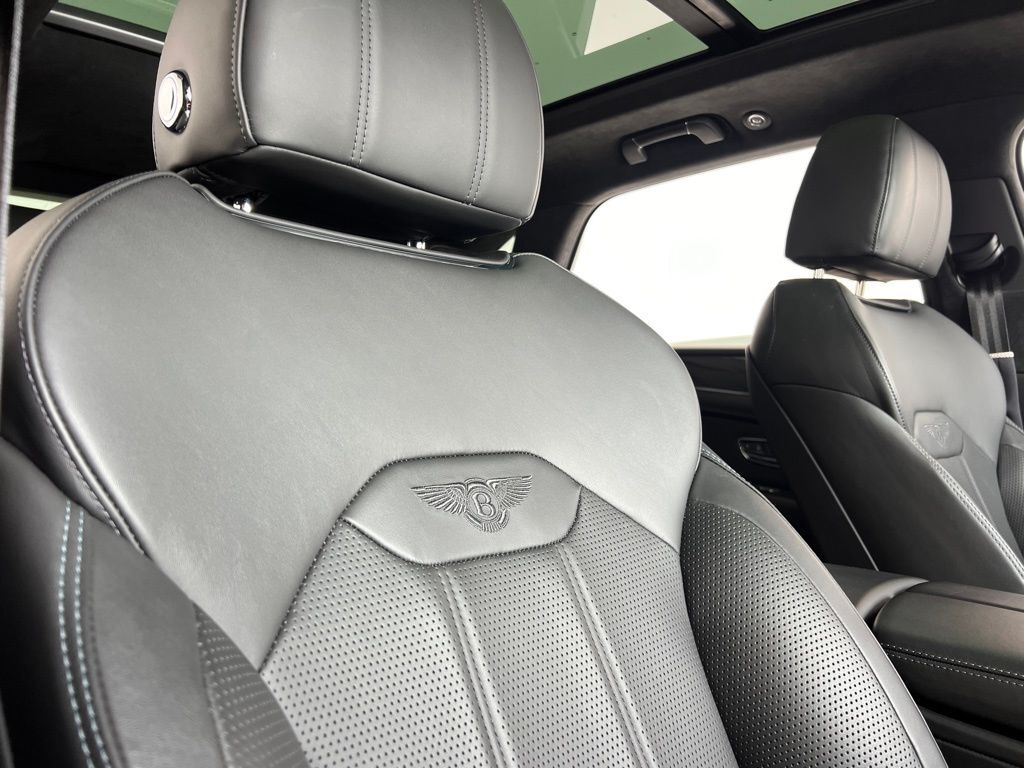 2022 Bentley Bentayga V8 Ft Lauderdale FL