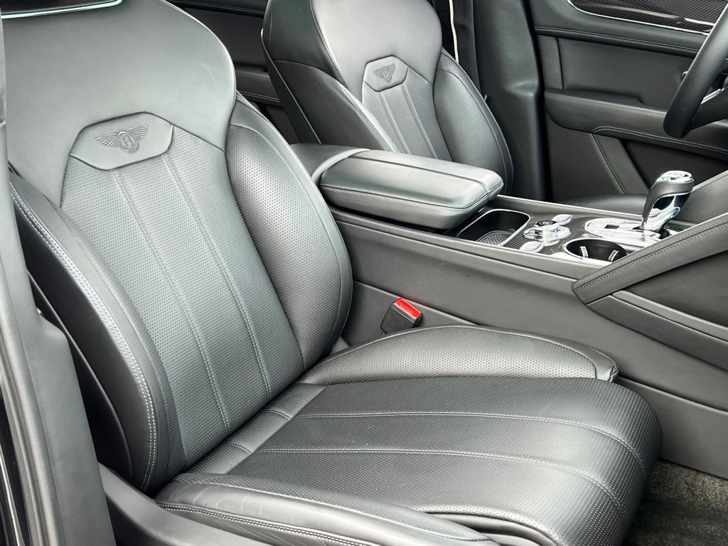 2022 Bentley Bentayga V8 Ft Lauderdale FL