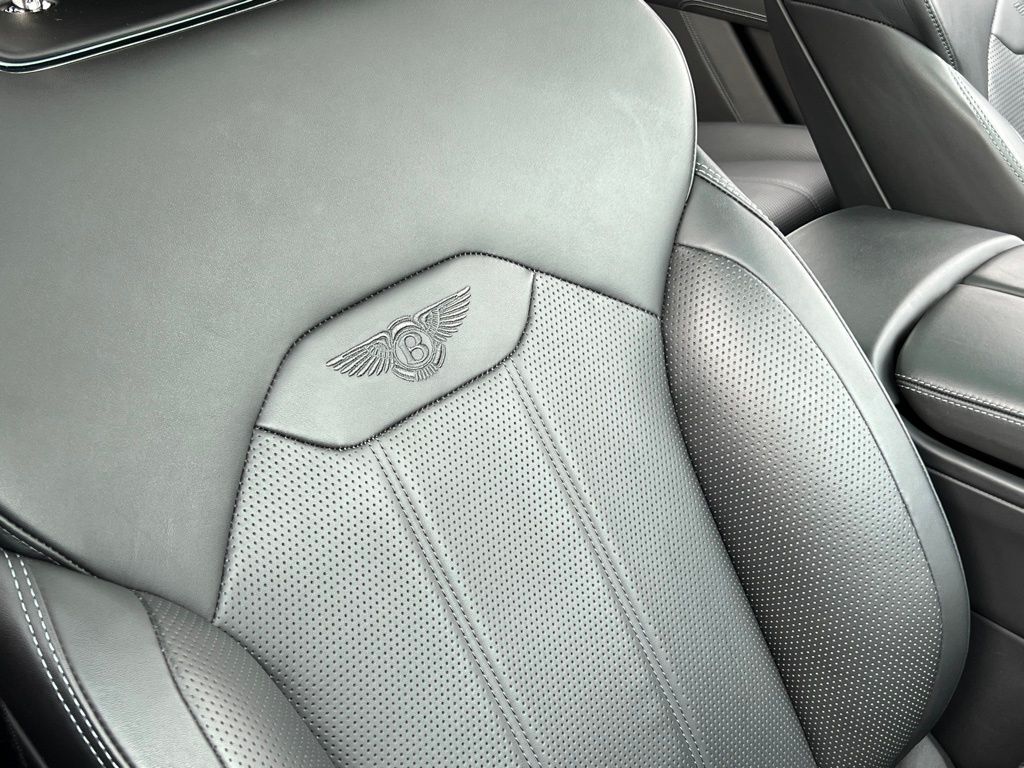 2022 Bentley Bentayga V8 Ft Lauderdale FL