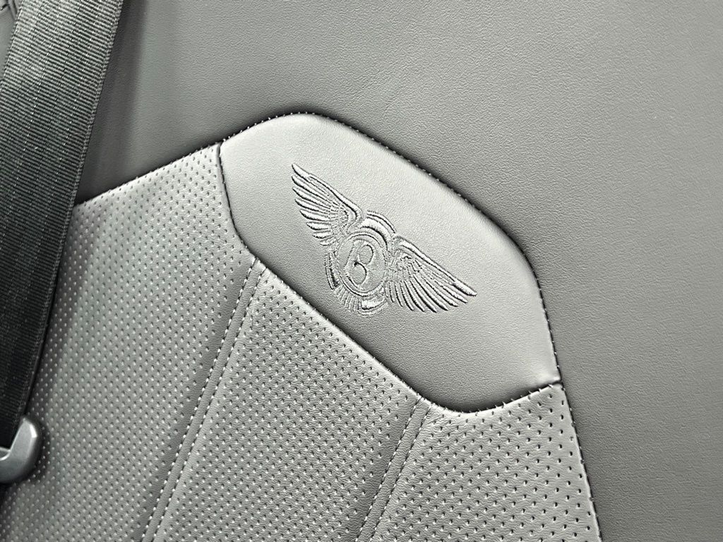 2022 Bentley Bentayga V8 Ft Lauderdale FL