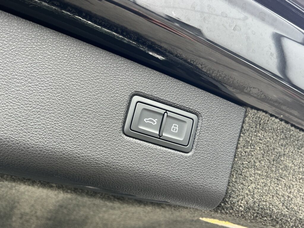 2022 Bentley Bentayga V8 Ft Lauderdale FL