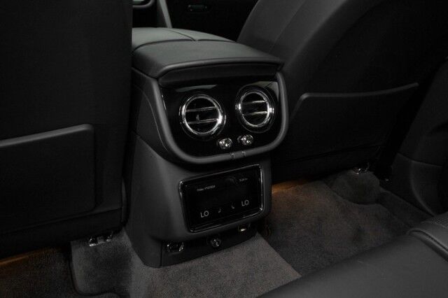 2022 Bentley Bentayga V8 *MULLINER DRIVING SPECIFICATION* *FRONT SEAT COMFORT SPEC* San Diego CA