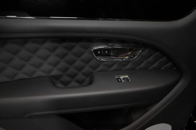 2022 Bentley Bentayga V8 *MULLINER DRIVING SPECIFICATION* *FRONT SEAT COMFORT SPEC* San Diego CA