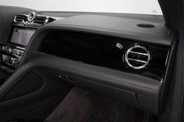 2022 Bentley Bentayga V8 *MULLINER DRIVING SPECIFICATION* *FRONT SEAT COMFORT SPEC* San Diego CA