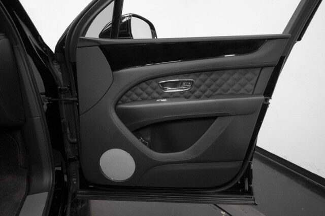 2022 Bentley Bentayga V8 *MULLINER DRIVING SPECIFICATION* *FRONT SEAT COMFORT SPEC* San Diego CA