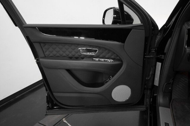 2022 Bentley Bentayga V8 *MULLINER DRIVING SPECIFICATION* *FRONT SEAT COMFORT SPEC* San Diego CA