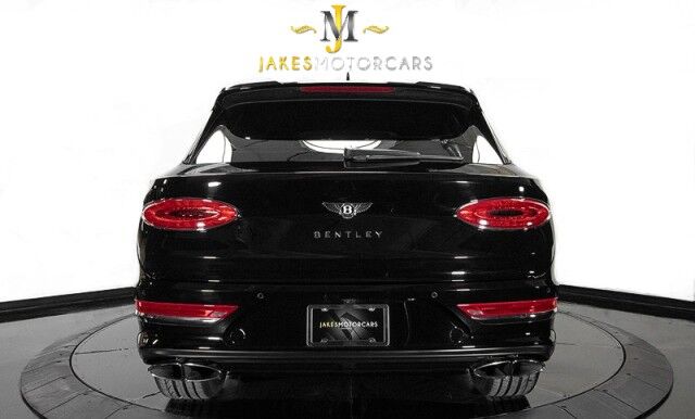 2022 Bentley Bentayga V8 *MULLINER DRIVING SPECIFICATION* *FRONT SEAT COMFORT SPEC* San Diego CA