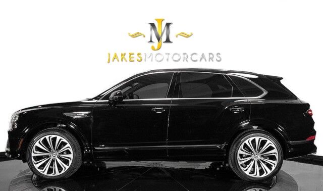 2022 Bentley Bentayga V8 *MULLINER DRIVING SPECIFICATION* *FRONT SEAT COMFORT SPEC* San Diego CA