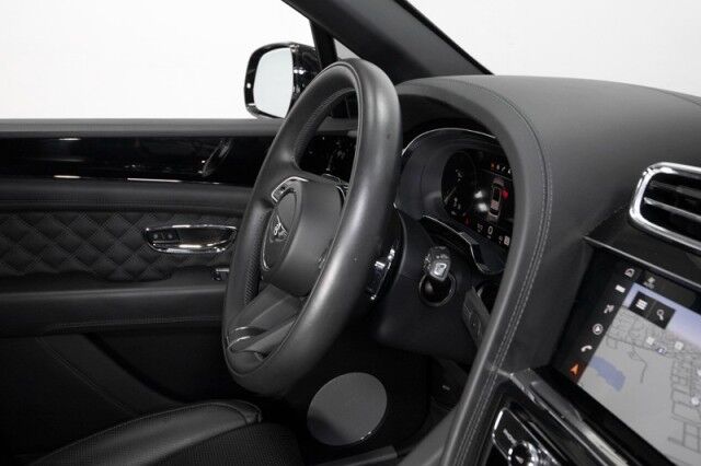 2022 Bentley Bentayga V8 *MULLINER DRIVING SPECIFICATION* *FRONT SEAT COMFORT SPEC* San Diego CA