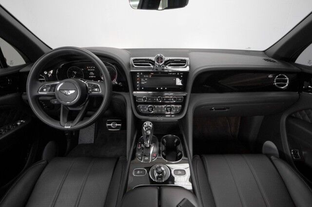 2022 Bentley Bentayga V8 *MULLINER DRIVING SPECIFICATION* *FRONT SEAT COMFORT SPEC* San Diego CA