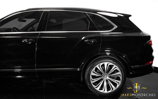 2022 Bentley Bentayga V8 *MULLINER DRIVING SPECIFICATION* *FRONT SEAT COMFORT SPEC* San Diego CA