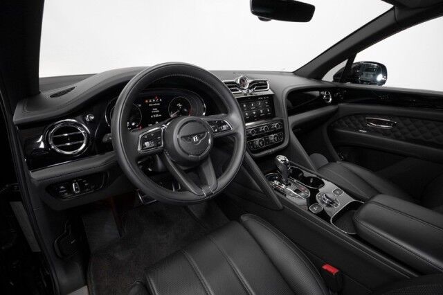 2022 Bentley Bentayga V8 *MULLINER DRIVING SPECIFICATION* *FRONT SEAT COMFORT SPEC* San Diego CA