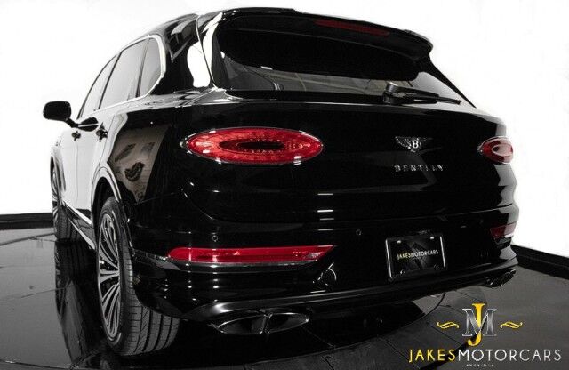2022 Bentley Bentayga V8 *MULLINER DRIVING SPECIFICATION* *FRONT SEAT COMFORT SPEC* San Diego CA