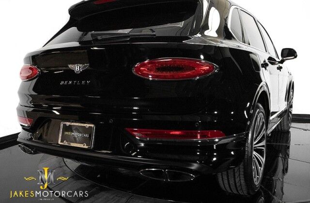 2022 Bentley Bentayga V8 *MULLINER DRIVING SPECIFICATION* *FRONT SEAT COMFORT SPEC* San Diego CA