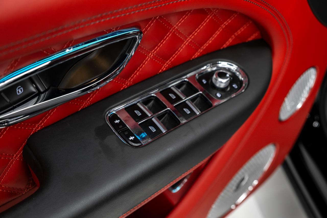 2022 Bentley Bentayga V8 Miami FL