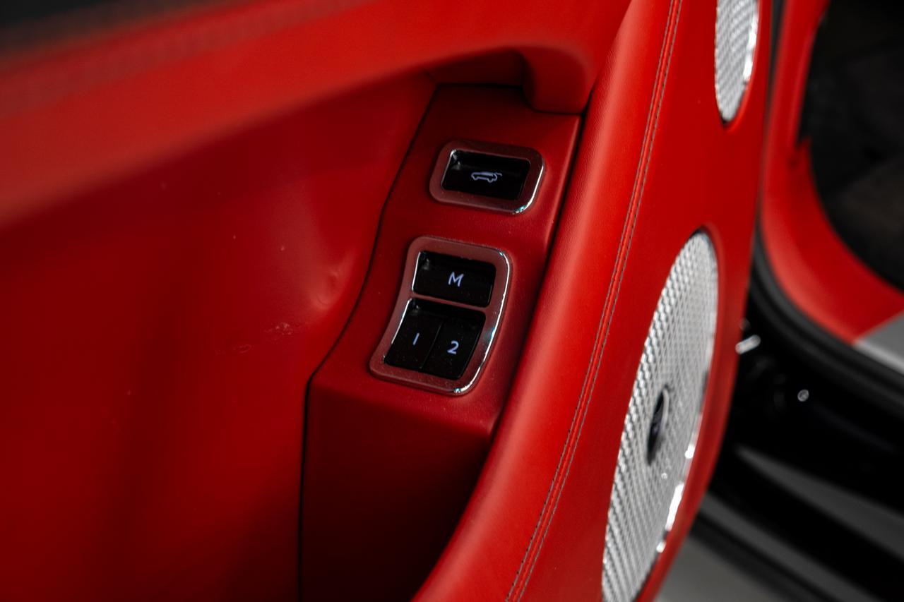 2022 Bentley Bentayga V8 Miami FL