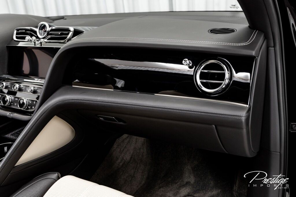 2022 Bentley Bentayga V8 North Miami Beach FL