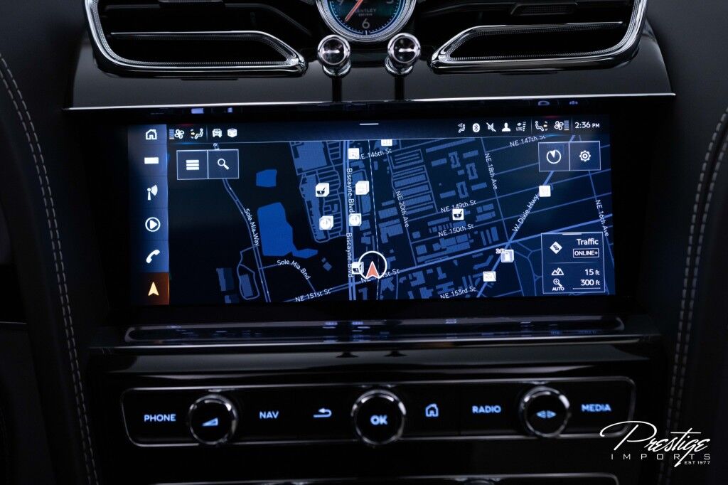 2022 Bentley Bentayga V8 North Miami Beach FL