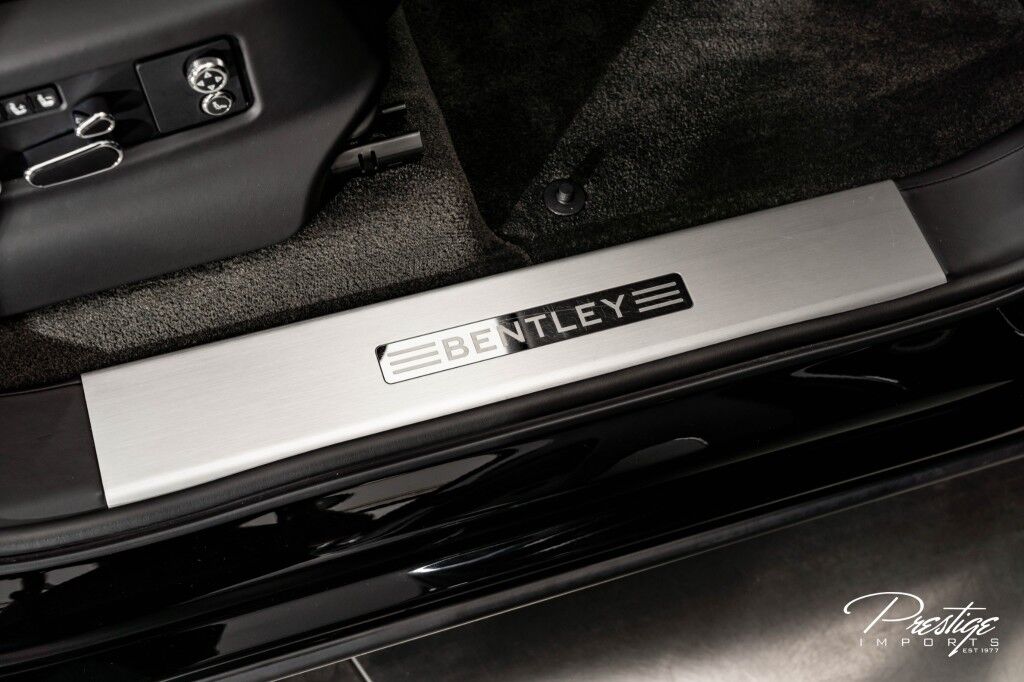 2022 Bentley Bentayga V8 North Miami Beach FL