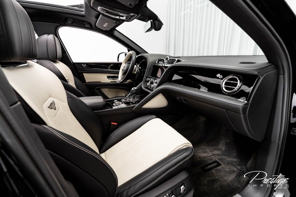 2022 Bentley Bentayga V8 North Miami Beach FL