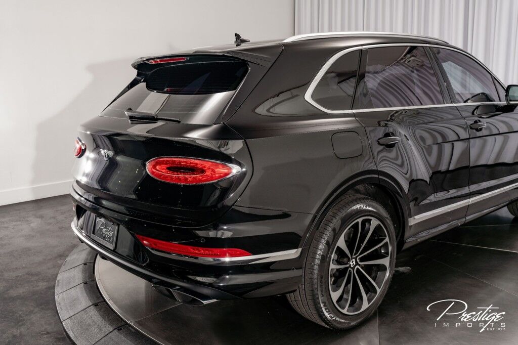 2022 Bentley Bentayga V8 North Miami Beach FL