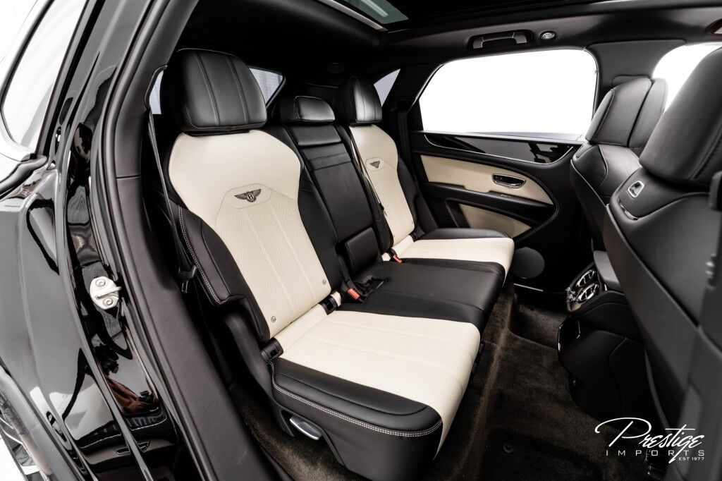 2022 Bentley Bentayga V8 North Miami Beach FL