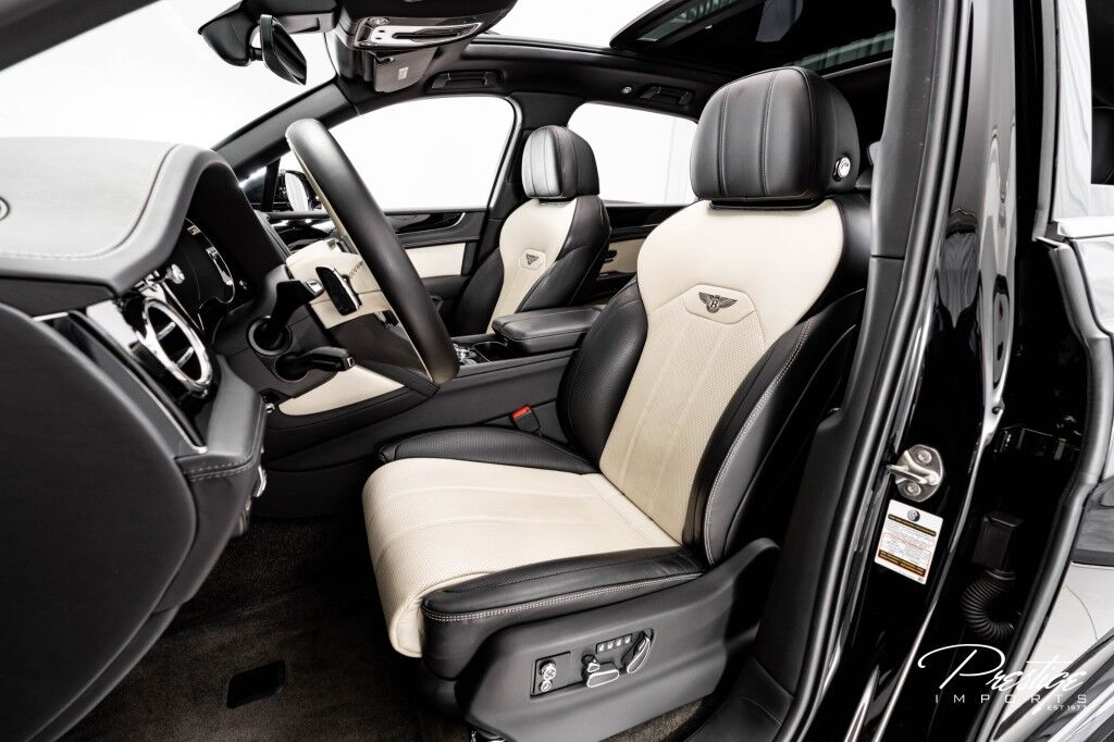 2022 Bentley Bentayga V8 North Miami Beach FL