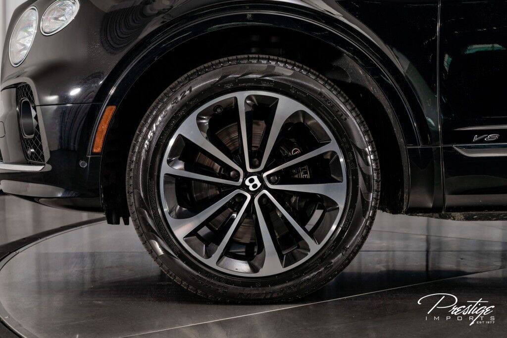 2022 Bentley Bentayga V8 North Miami Beach FL