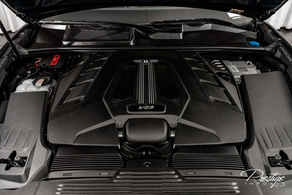 2022 Bentley Bentayga V8 North Miami Beach FL