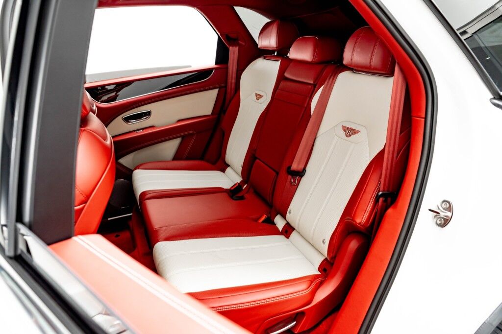 2022 Bentley Bentayga V8 North Miami Beach FL