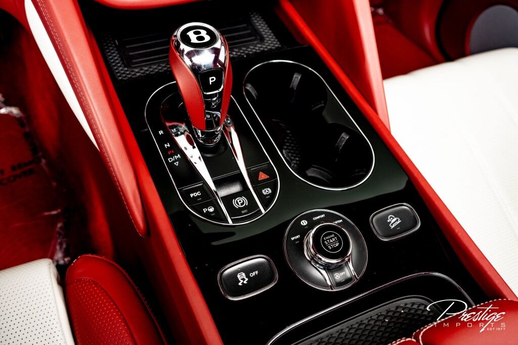 2022 Bentley Bentayga V8 North Miami Beach FL